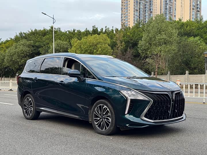 Dongfeng Forthing Yacht 2022 2022款 1.5T DCT逐浪版