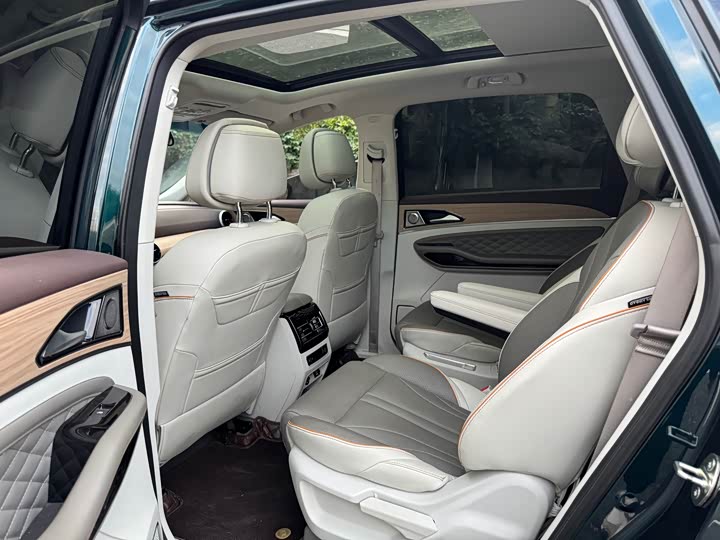 Dongfeng Forthing Yacht 2022 2022款 1.5T DCT逐浪版