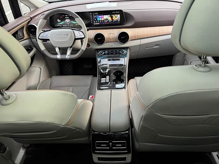 Dongfeng Forthing Yacht 2022 2022款 1.5T DCT逐浪版