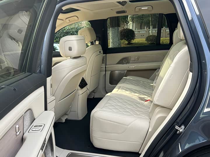 Nio ES8 2026 2026款 七座行政豪华版