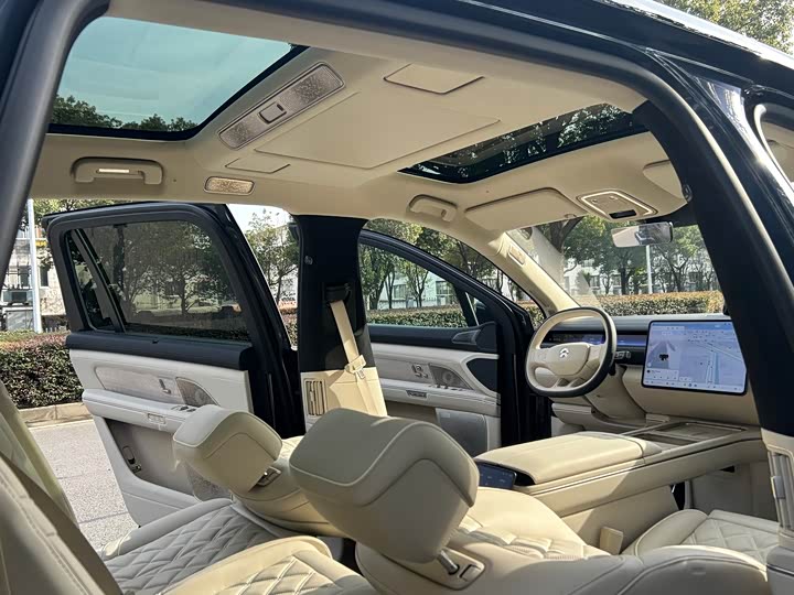 Nio ES8 2026 2026款 七座行政豪华版