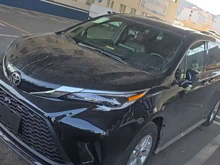 Toyota Granvia 2026 2026款 2.5L混动 舒适版