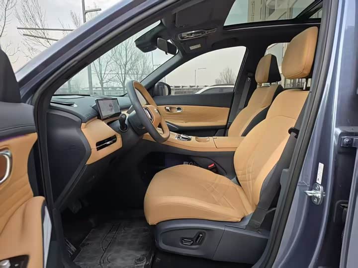 Geely Galaxy Starship 7 2025 2025款 120km 领航版