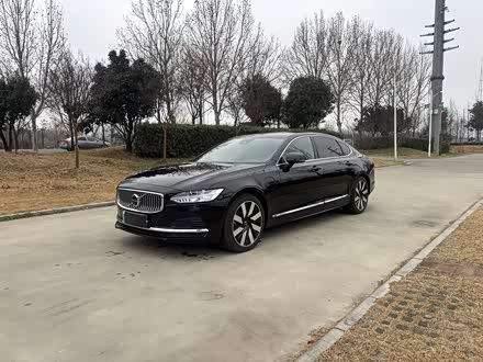Volvo S90 Hybrid 2025 2025款 插电式混动 四驱长续航智雅豪华版
