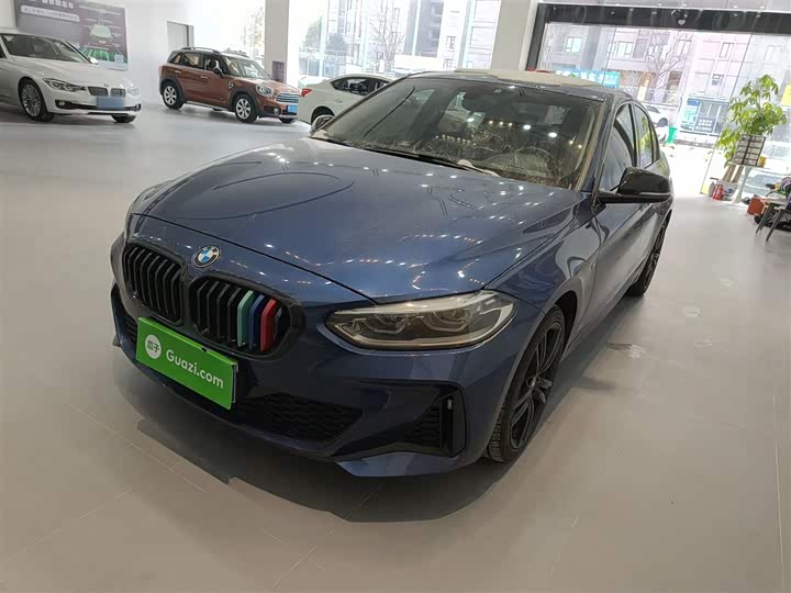 BMW 1 Series 2023 2023款 125i M运动曜夜版