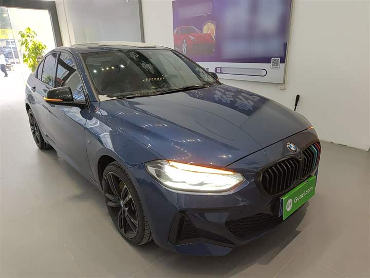 BMW 1 Series 2023 2023款 125i M运动曜夜版