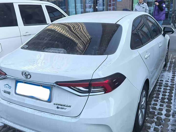 Toyota Corolla 2024 2024款 1.8L 智能电混双擎 精英版