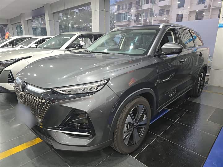 Changan X7 Plus 2024 2024款 1.5T 自动尊耀型 7座