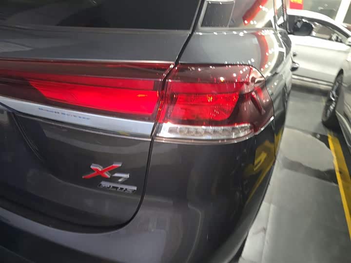 Changan X7 Plus 2024 2024款 1.5T 自动尊耀型 7座
