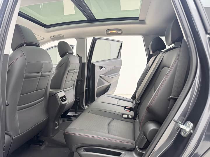 Chevrolet Orlando 2020 2020款 轻混 Redline 530T 自动纵享版（5+2款）