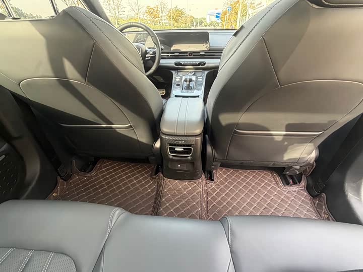 GAC Trumpchi Empow R 2024 2024款 270T DCT 影豹R-Style版