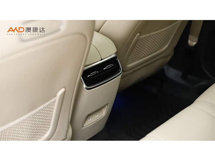 Aito M5 2025 2025款 增程 Ultra 四驱版