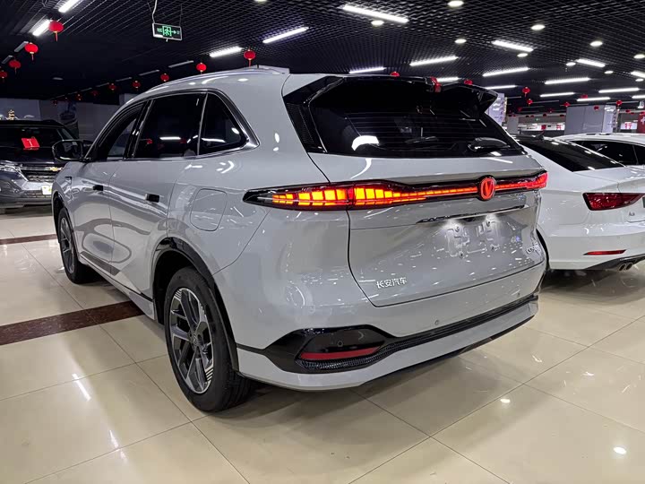 Changan CS75 Plus 2025 2025款 第四代 1.5T 新蓝鲸 智慧尊享型