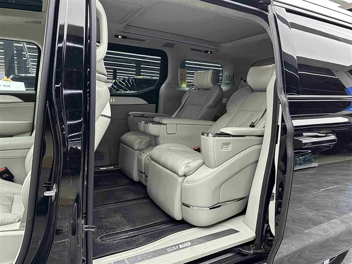 Volvo EM90 2025 2025款 Ultra 六座