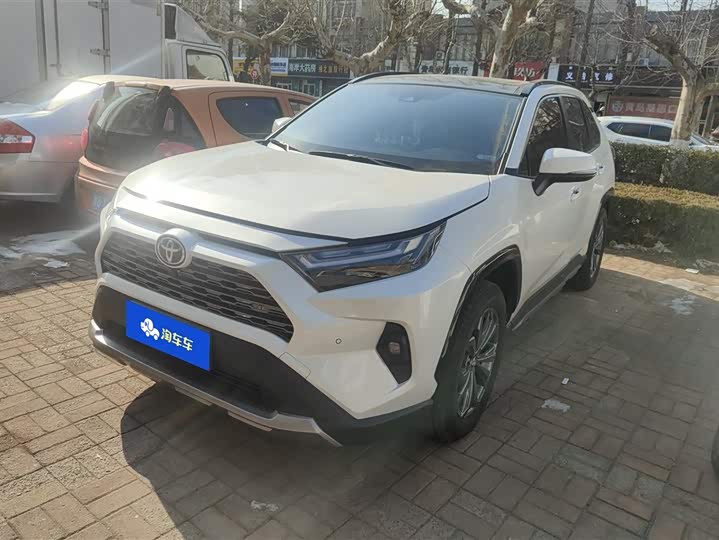 Toyota RAV4 2024 2024款 2.0L CVT两驱风尚Plus版