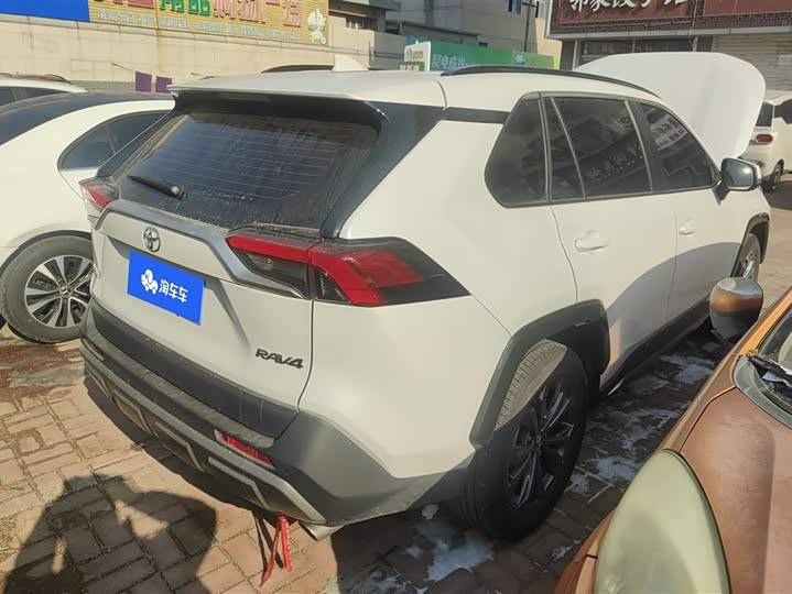 Toyota RAV4 2024 2024款 2.0L CVT两驱风尚Plus版