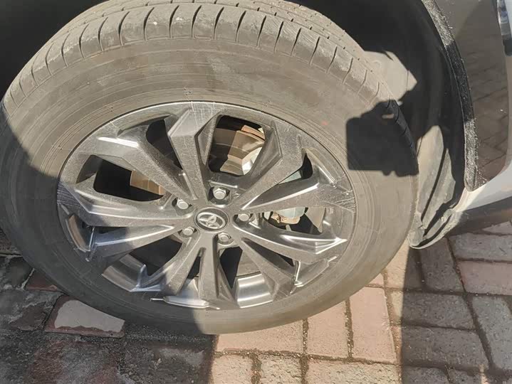 Toyota RAV4 2024 2024款 2.0L CVT两驱风尚Plus版