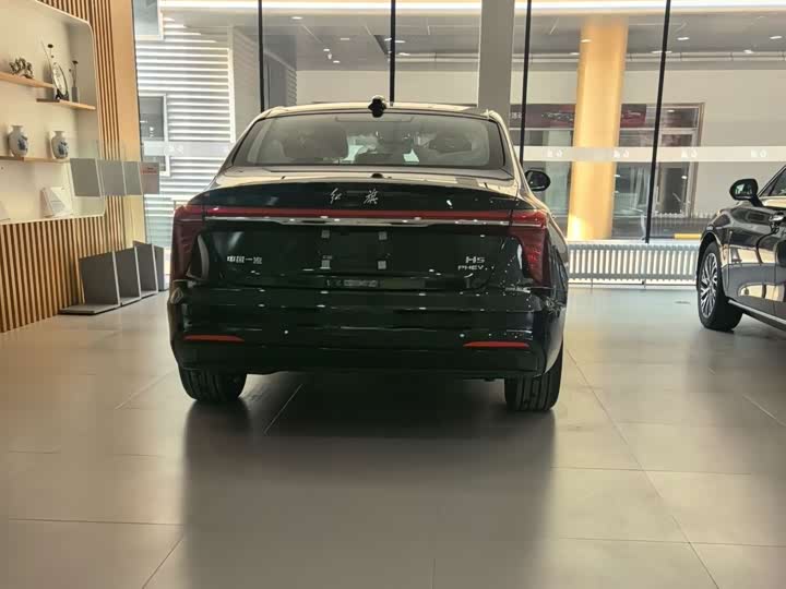 Hongqi H5 Hybrid 2025 2025款 130 超混版