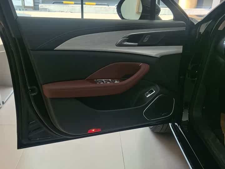 Hongqi H5 Hybrid 2025 2025款 130 超混版