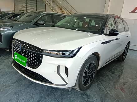 Lincoln Nautilus 2025 2025款 2.0T 四驱尊逸混动版