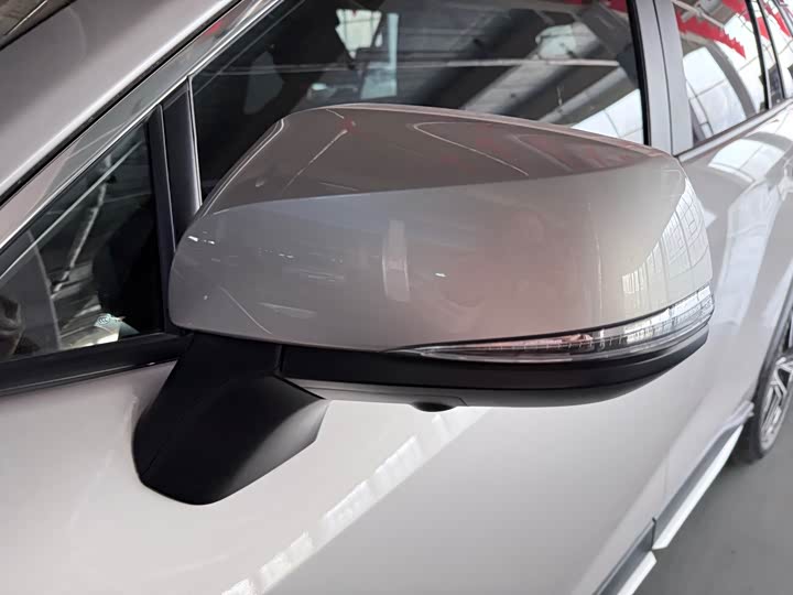 Toyota Wildlander 2024 2024款 双擎 2.5L E-CVT四驱豪华PLUS版