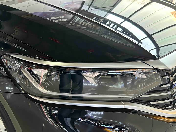 Volkswagen Passat Hybrid 2025 2025款 430PHEV 混动商务版