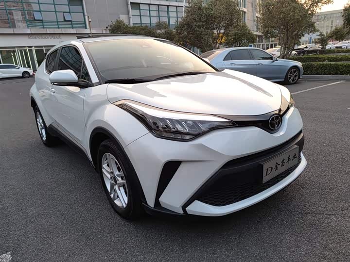 Toyota C-HR 2023 2023款 2.0L 领先版