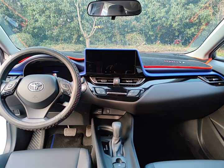 Toyota C-HR 2023 2023款 2.0L 领先版