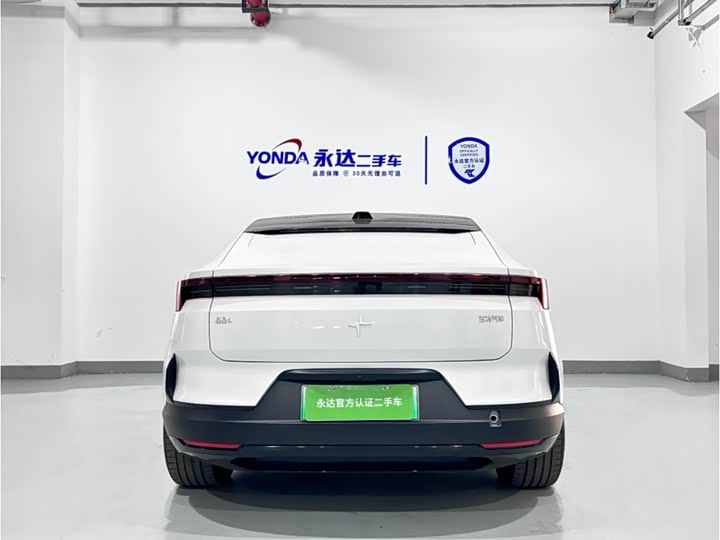 Polestar 4 2024 2024款 单电机标准续航PLUS 双星互联版