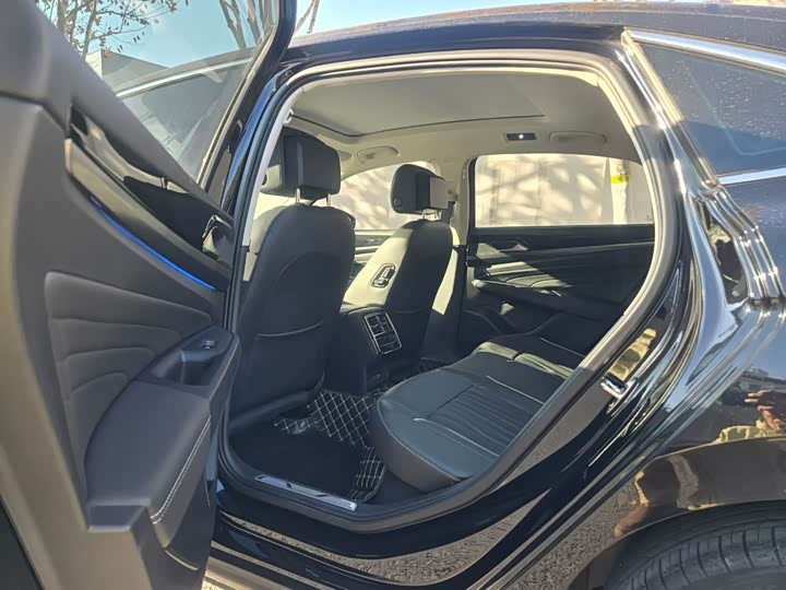 Volkswagen Passat Hybrid 2023 2023款 430PHEV 混动豪华版