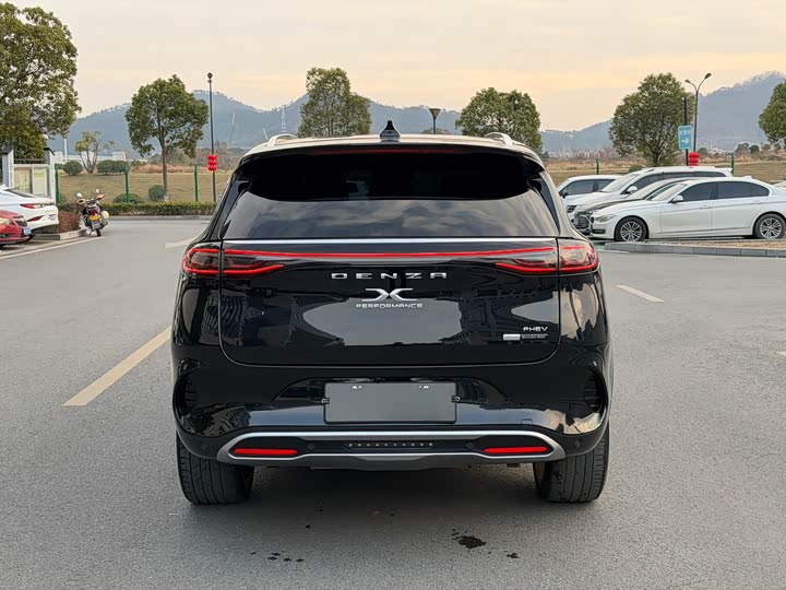 Denza X 2020 2020款 PHEV旗舰版