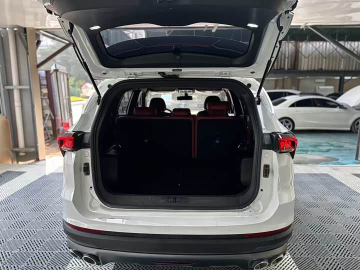 Jetour X70 Plus 2025 2025款 冠军版 1.5T DCT冠军PRO 7座