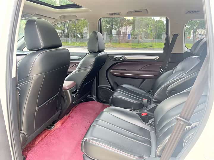 GAC Trumpchi M6 2023 2023款 PRO 270T DCT豪华版