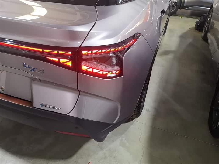 Toyota bZ3 2024 2024款 517km 精英 PRO