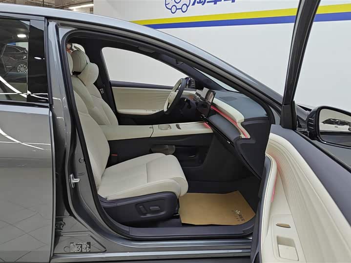 Nissan N6 2026 2026款 180 Max