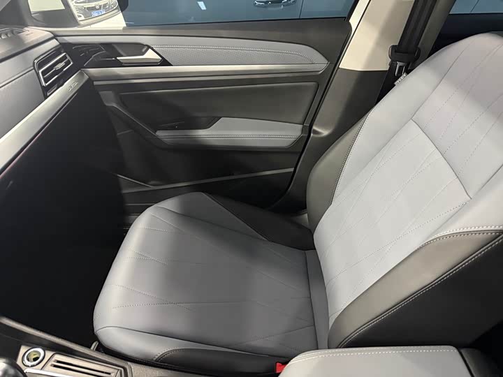 Volkswagen Lavida 2024 2024款 1.5L 自动五百万版