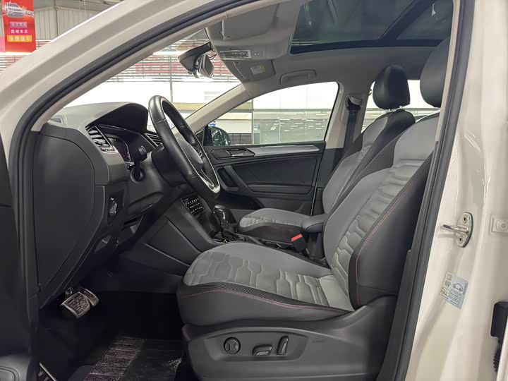 Volkswagen Tiguan X 2021 2021款 330TSI 两驱旗舰版
