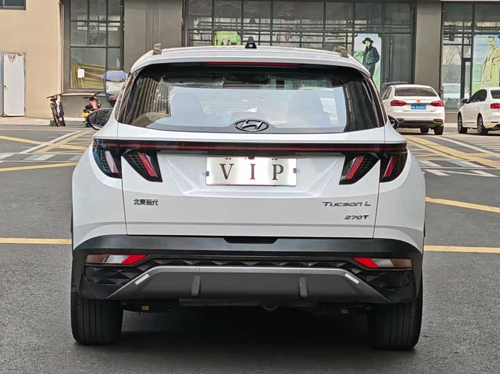 Hyundai Tucson L 2023 2023款 途胜L 1.5T 自动两驱DLX豪华版