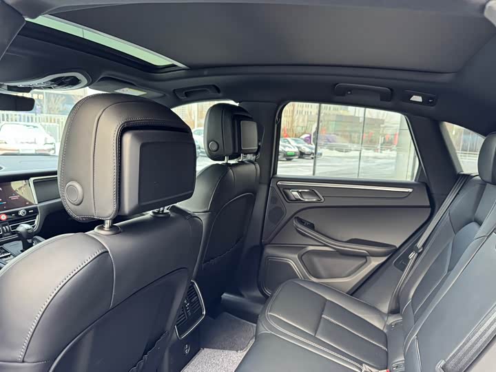 Porsche Macan 2025 2025款 Macan 2.0T 逐梦版