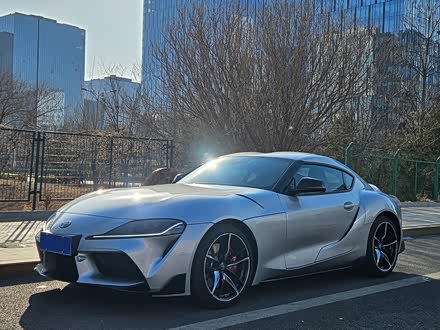 Toyota Supra 2022 2022款 GR SUPRA 3.0T 标准型