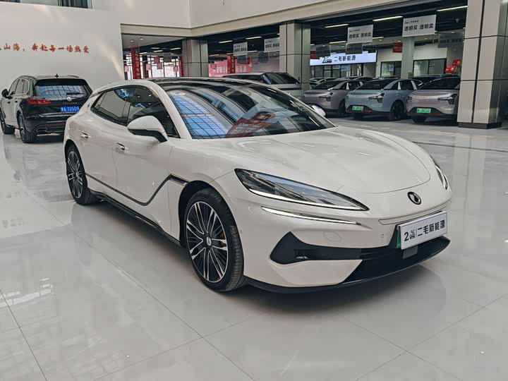 2024 Denza Z9GT