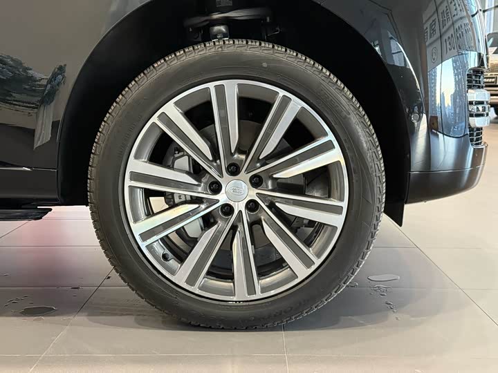 2025 Land Rover Range Rover