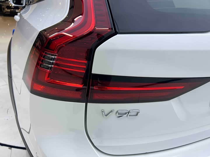 Volvo V90 2022 2022款 Cross Country B5 AWD 智尊版