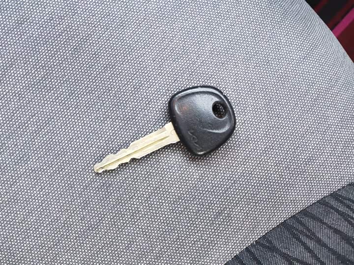 Kia Pegas 2020 2020款 改款 1.4L 自动舒适天窗版