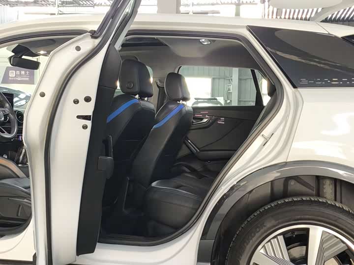 Audi Q2L e-tron 2019 2019款 Q2L e-tron 纯电智享型
