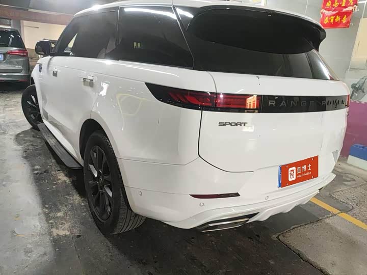 Land Rover Range Rover Sport 2024 2024款 400PS Dynamic SE