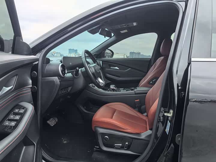 Dongfeng Forthing T5 EVO 2023 2023款 1.5TD DCT钻石版