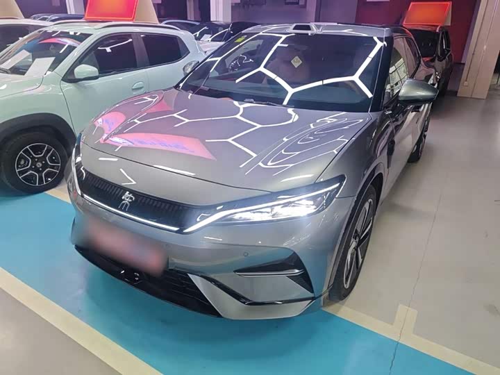 2025 BYD Song L