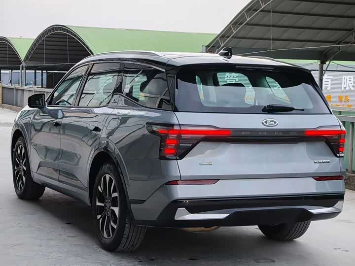 Ford Edge 2025 2025款 锐界L 2.0T EcoBoost E混动四驱七座至尊型