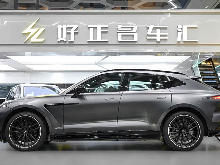 Aston Martin DBX 2023 2023款 4.0T V8 707